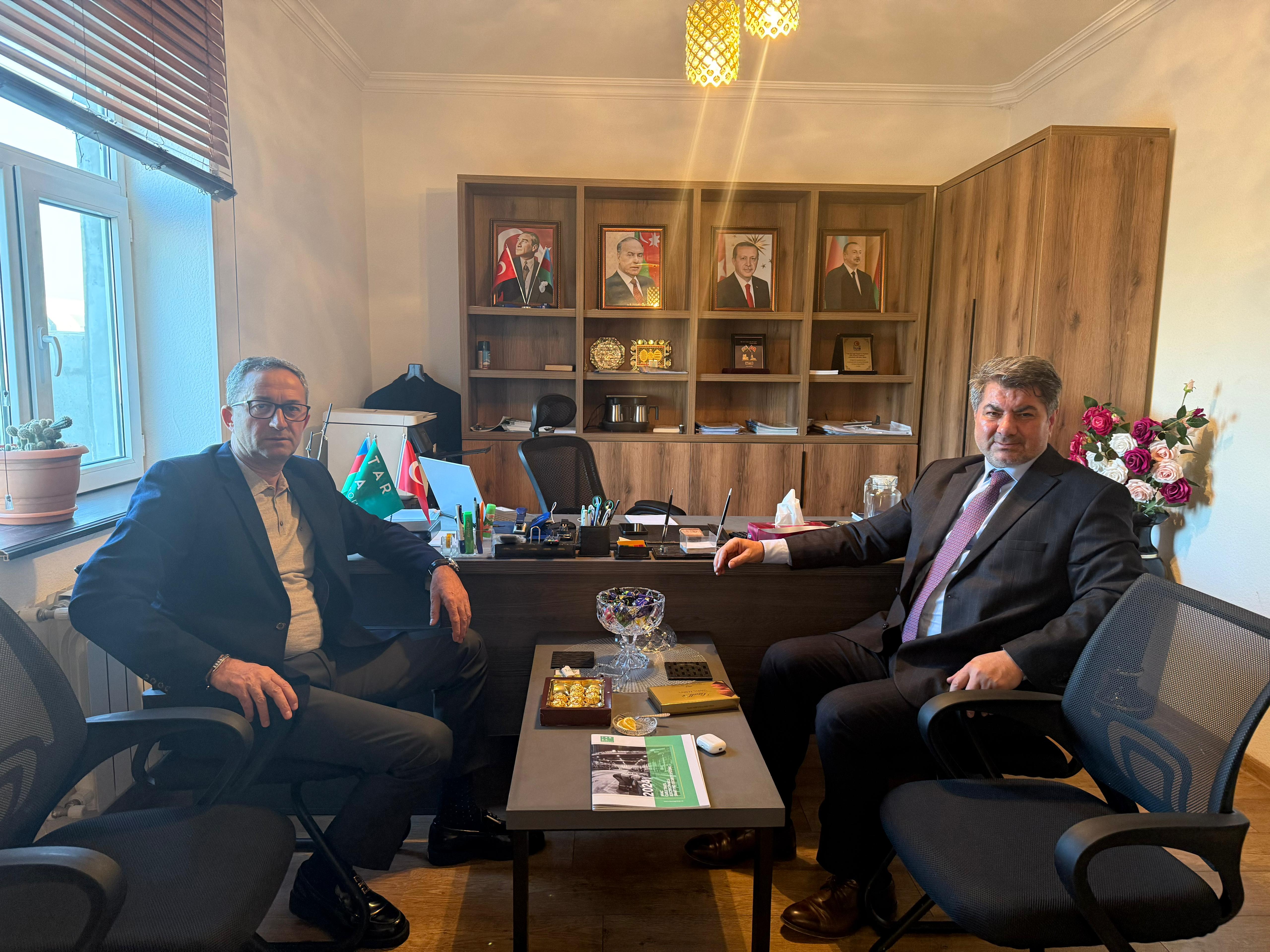 Türkiyə-Azərbaycan İş Adamları və Sənayeçiləri İctimai Birliyinin üzvü Tar Sa Yapı İnşaat ve Turizm DIŞ Ticaret Limited" şirkətinin Azərbaycan Respublikasındakı filialını ziyarət edilib.